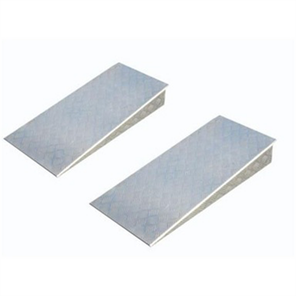 Atlas Automotive Equipment Extra Long Aluminum Ramps (Fit Pro Series Lifts) (1 Pair)